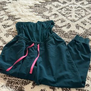 Figs maternity scrub bottoms. Large petite